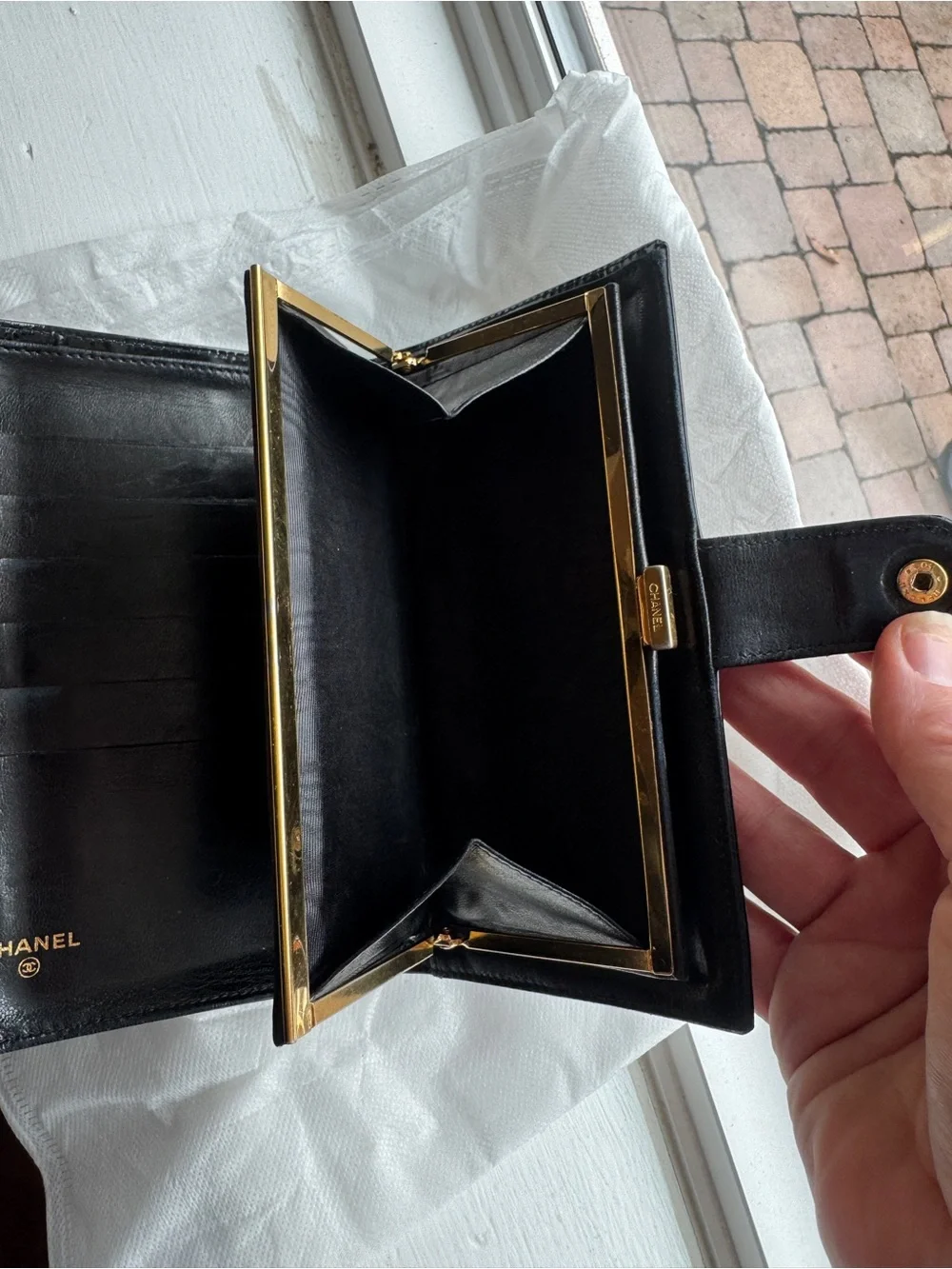 CHANEL Black Patent Leather CC Logo wallet
